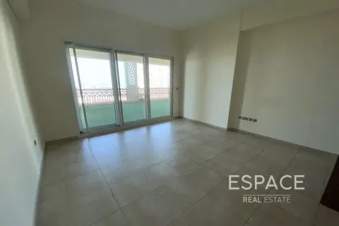 Apartment in Palm Jumeirah, Dubai 3 bedrooms, 234 sq.m. № 122639 - photo 14