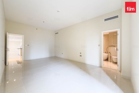 Apartment in Dubai 3 bedrooms, 202 sq.m. № 141541 - photo 9