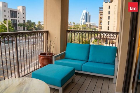 Apartamento en Umm Suqeim, Dubai, 3 dormitorios, 171.3 m², № 141546