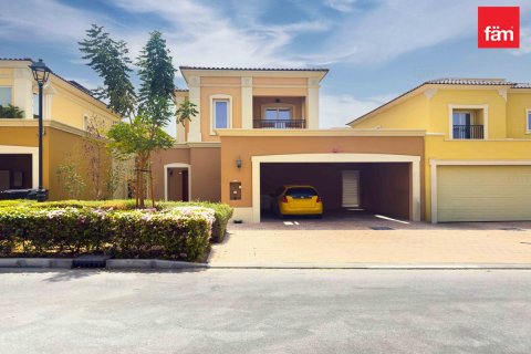 Villa in Dubai 3 bedrooms, 325.2 sq.m. № 141540