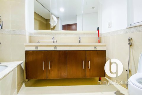Appartement à Downtown Dubai (Downtown Burj Dubai), Dubai, 2 chambres, 135 m², № 104636 - photo 3
