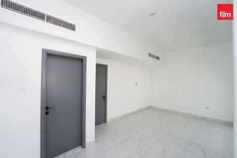 Villa in Deira, Dubai 4 bedrooms, 187.3 sq.m. № 141614 - photo 9