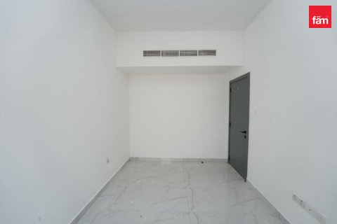 Villa in Deira, Dubai 4 bedrooms, 187.3 sq.m. № 141614 - photo 11