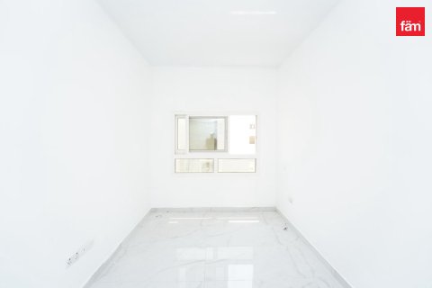 Villa in Deira, Dubai 4 bedrooms, 187.3 sq.m. № 141614 - photo 10