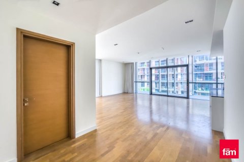 Apartment in City Walk, Dubai 3 bedrooms, 203.4 sq.m. № 141617 - photo 10