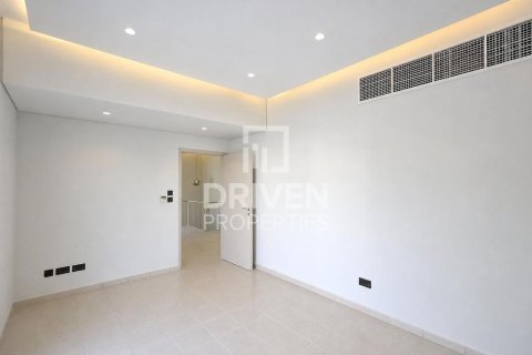 Villa in Meadows, Dubai 3 bedrooms, 560.39 sq.m. № 138849 - photo 12