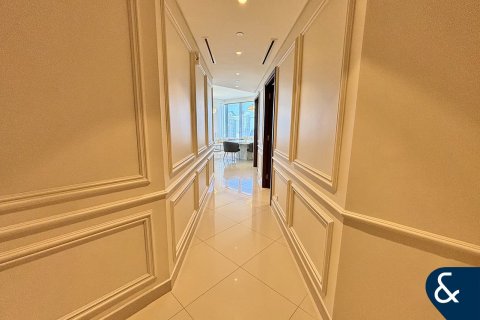 Appartement à BOULEVARD POINT à Downtown Dubai (Downtown Burj Dubai), Dubai, 2 chambres, 130 m², № 91557 - photo 4