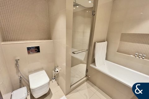 Appartement à BOULEVARD POINT à Downtown Dubai (Downtown Burj Dubai), Dubai, 2 chambres, 130 m², № 91557 - photo 8