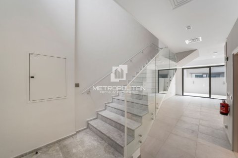 Adosado en District 7, Mohammed Bin Rashid City, Dubai, 3 dormitorios, 129 m², № 14814 - foto 5