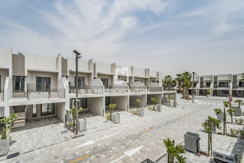 Adosado en District 7, Mohammed Bin Rashid City, Dubai, 3 dormitorios, 129 m², № 14814 - foto 13