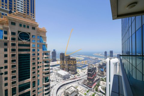 Apartment in Dubai Marina, Dubai 3 bedrooms, 155 sq.m. № 118943 - photo 25