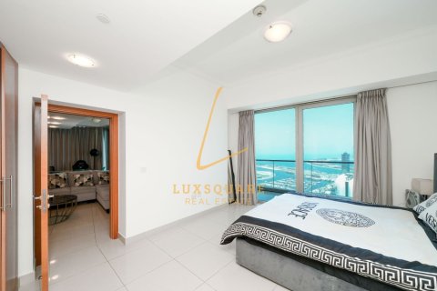 Apartment in Dubai Marina, Dubai 3 bedrooms, 155 sq.m. № 118943 - photo 13