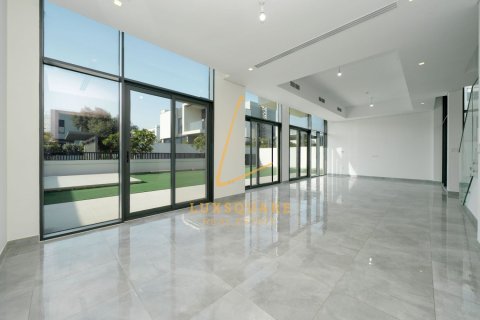 Villa in Murooj Al Furjan, Al Furjan, Dubai 4 bedrooms, 564 sq.m. № 118944 - photo 28