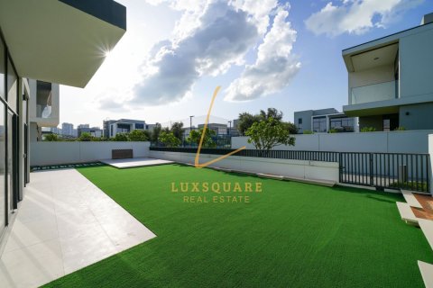 Villa in Murooj Al Furjan, Al Furjan, Dubai 4 bedrooms, 564 sq.m. № 118944 - photo 5