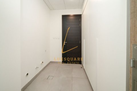 Villa in Murooj Al Furjan, Al Furjan, Dubai 4 bedrooms, 564 sq.m. № 118944 - photo 9