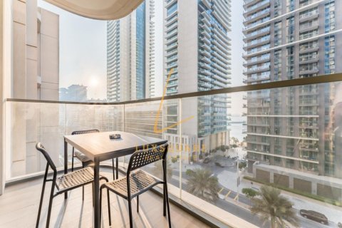 Apartamento en EMAAR Beachfront, Dubai Harbour, Dubai, 1 dormitorio, 68 m², № 118941 - foto 12