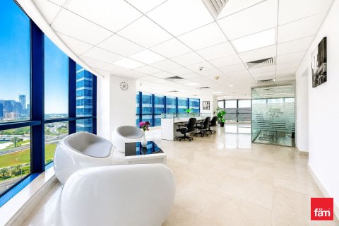 Office in Dubai 101.4 sq.m. № 115317