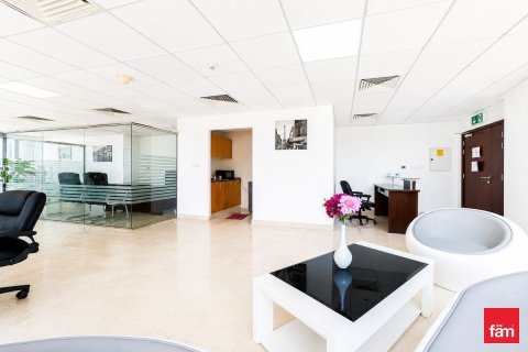 Oficina en Dubai, 101.4 m², № 115317 - foto 3