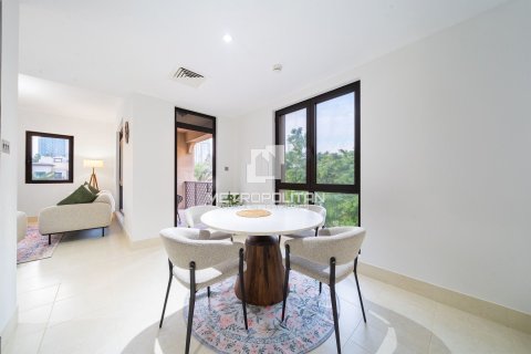 Apartamento en Yansoon, Old Town, Dubai, 2 dormitorios, 141 m², № 73979 - foto 11
