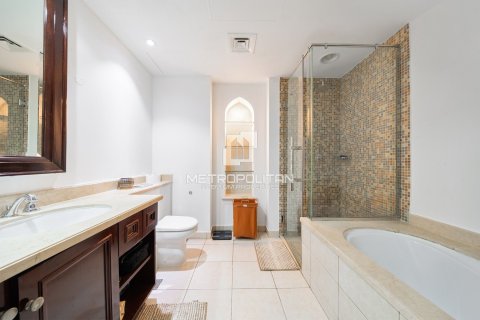 Apartamento en Yansoon, Old Town, Dubai, 2 dormitorios, 141 m², № 73979 - foto 18
