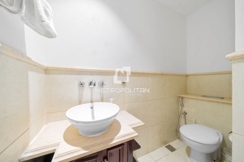 Apartamento en Yansoon, Old Town, Dubai, 2 dormitorios, 141 m², № 73979 - foto 29