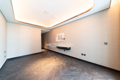 Apartment in Business Bay, Dubai 2 bedrooms, 195 sq.m. № 73978 - photo 11