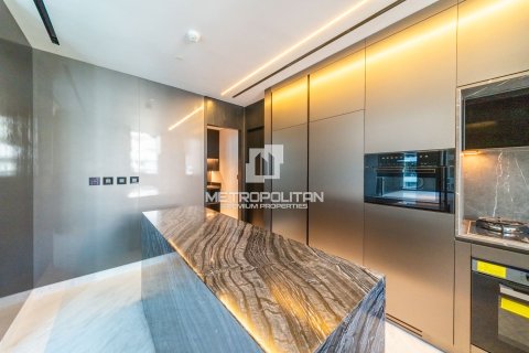 Apartment in Business Bay, Dubai 2 bedrooms, 195 sq.m. № 73978 - photo 6
