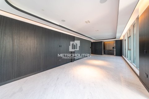 Apartment in Business Bay, Dubai 2 bedrooms, 195 sq.m. № 73978 - photo 3