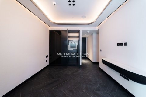 Apartment in Business Bay, Dubai 2 bedrooms, 195 sq.m. № 73978 - photo 18