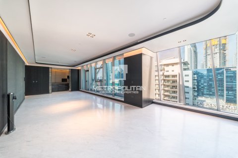 Apartment in Business Bay, Dubai 2 bedrooms, 195 sq.m. № 73978 - photo 2