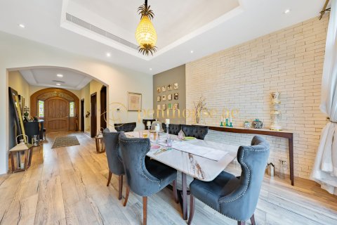 Villa in The Villa, Dubai 4 bedrooms, 372 sq.m. № 74048 - photo 6