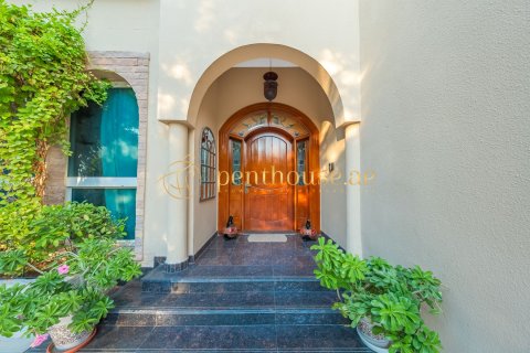 Villa in The Villa, Dubai 4 bedrooms, 372 sq.m. № 74048 - photo 12