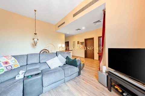 Villa in The Villa, Dubai 4 bedrooms, 372 sq.m. № 74048 - photo 23