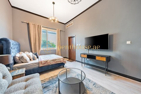 Villa in The Villa, Dubai 4 bedrooms, 372 sq.m. № 74048 - photo 30