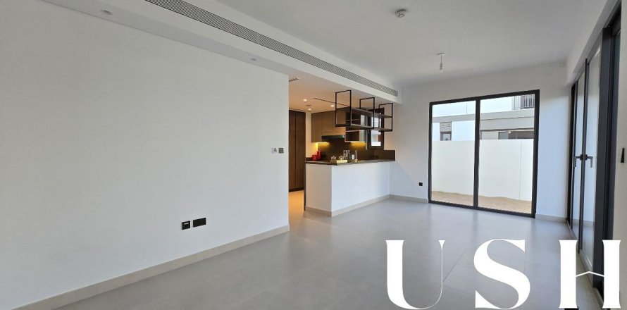 Villa in Aura, Tilal Al Ghaf, Dubai 4 bedrooms, 220 sq.m. № 39152