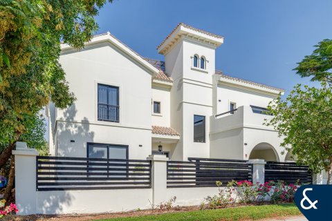 Villa à The Villa, Dubai, 5 chambres, 661 m², № 98518