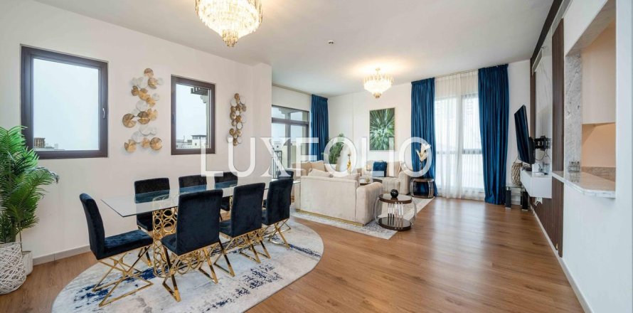 Квартира в Madinat Jumeirah Living, Умм-Сукейм, Дубай, 3 спальни, 230м², № 46272