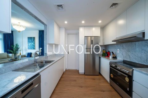 Снять в аренду квартиру в Madinat Jumeirah Living, Умм-Сукейм, Дубай: 3 спальни, 230м², № 46272 - фото 4