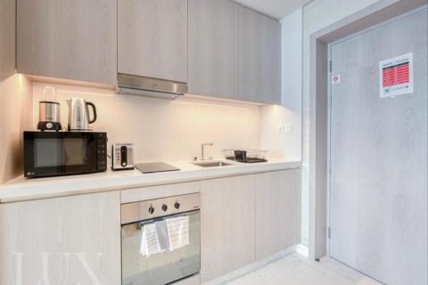 Снять в аренду квартиру в Пальме Джумейре, Дубай: студию, 47м², № 46271 - фото 10