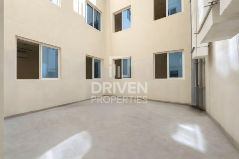 Купить общежитие для рабочих в Джабаль-Али, Дубай: 3403.78м², № 130095 - фото 3