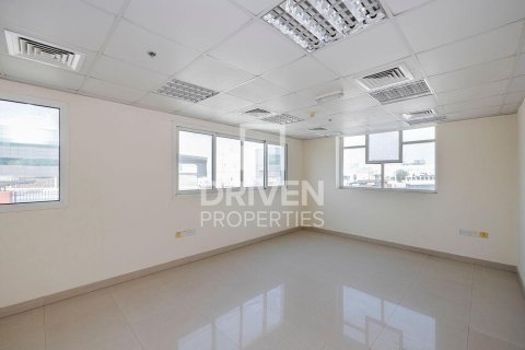 Купить производственное помещение в Джабаль-Али, Дубай: 15433.33м², № 130092 - фото 30