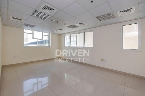 Купить производственное помещение в Джабаль-Али, Дубай: 15433.33м², № 130092 - фото 28