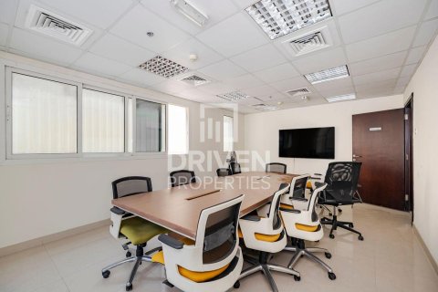 Купить производственное помещение в Джабаль-Али, Дубай: 15433.33м², № 130092 - фото 25