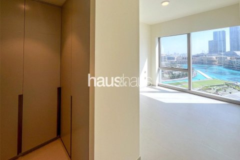 Apartment in Opera District, Downtown Dubai (Downtown Burj Dubai), Dubai 2 bedrooms, 105 sq.m. № 44073 - photo 7