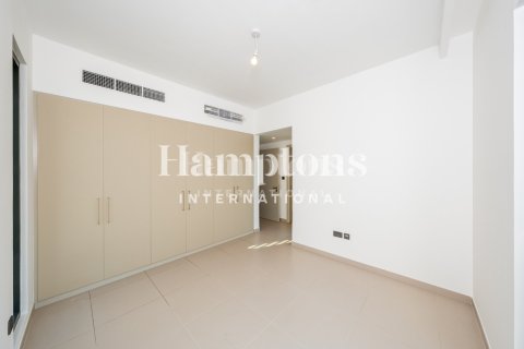 Villa in Arabian Ranches 3, Dubai 4 bedrooms, 223.53948248 sq.m. № 137706 - photo 8