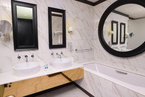 Квартира в The Atria в Бизнес-Бэе, Дубай, студия, 54.81м², № 31279