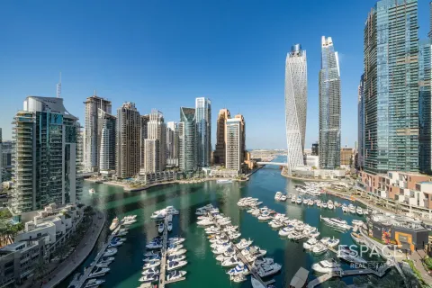 Apartment in Dubai Marina, Dubai 5 bedrooms, 649 sq.m. № 83893