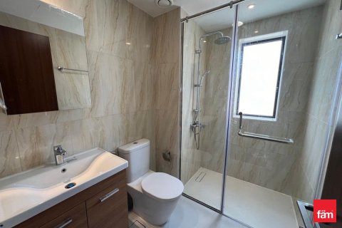 Villa à Dubai, 4 chambres, 187.2 m², № 111441 - photo 3
