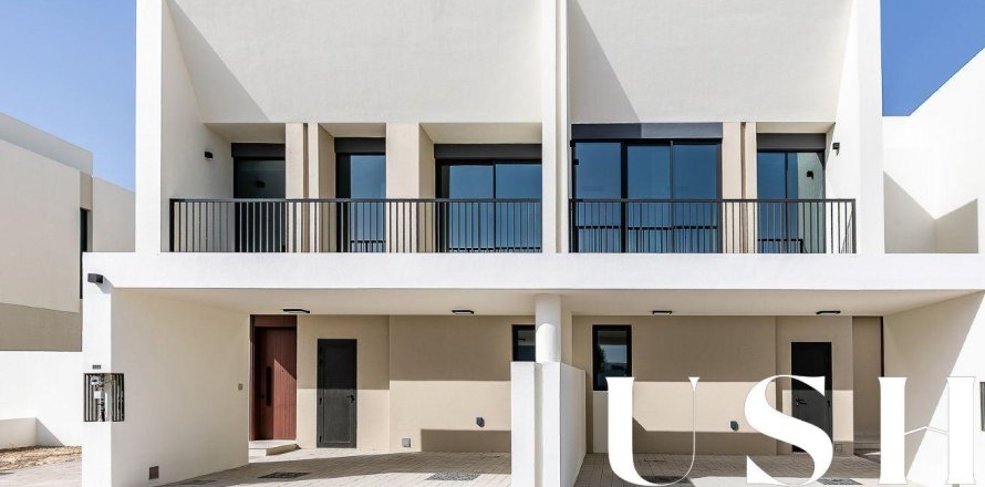Adosado en Town Square, Dubai, 3 dormitorios, 177 m², № 46701