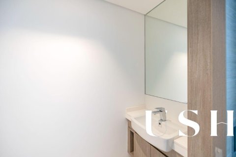 Apartment in Business Bay, Dubai 1 bedroom, 111 sq.m. № 46705 - photo 16
